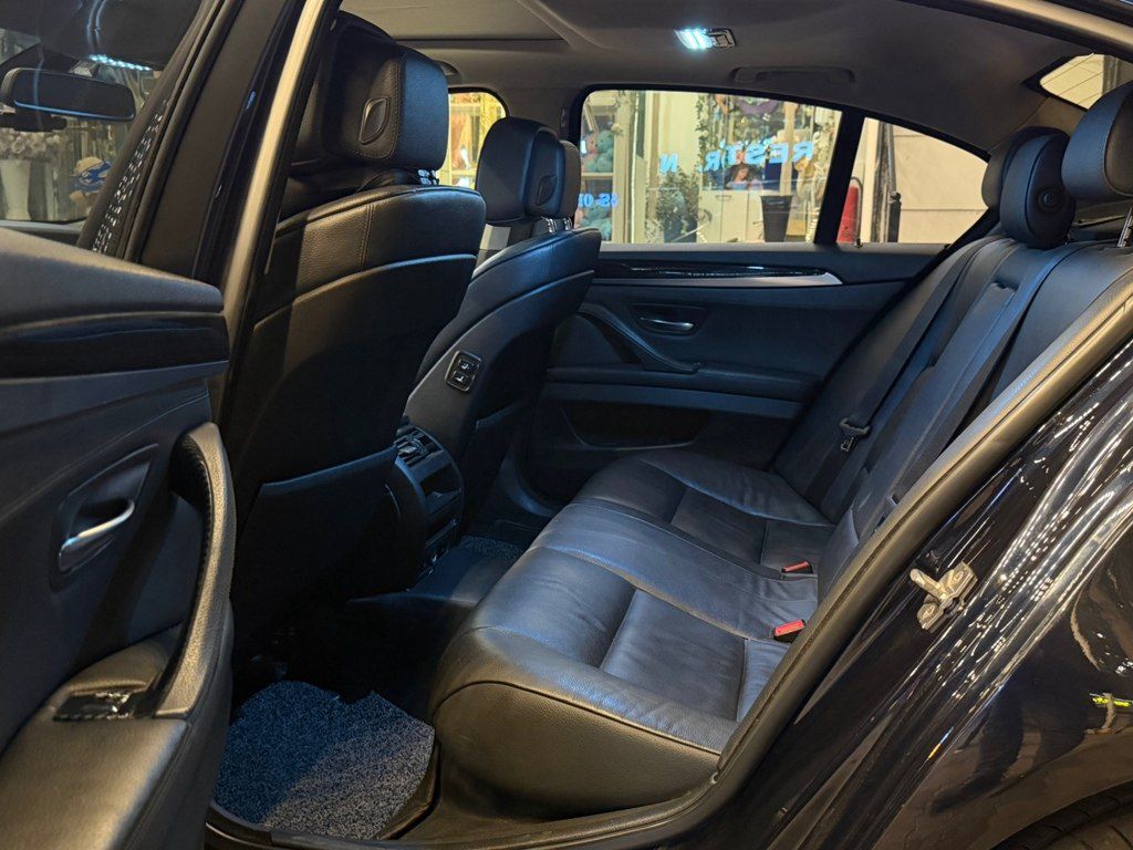 BMW 525, 2.0 L, 2011 il, 28 000 km — Avtomobillər, Bakı (8)