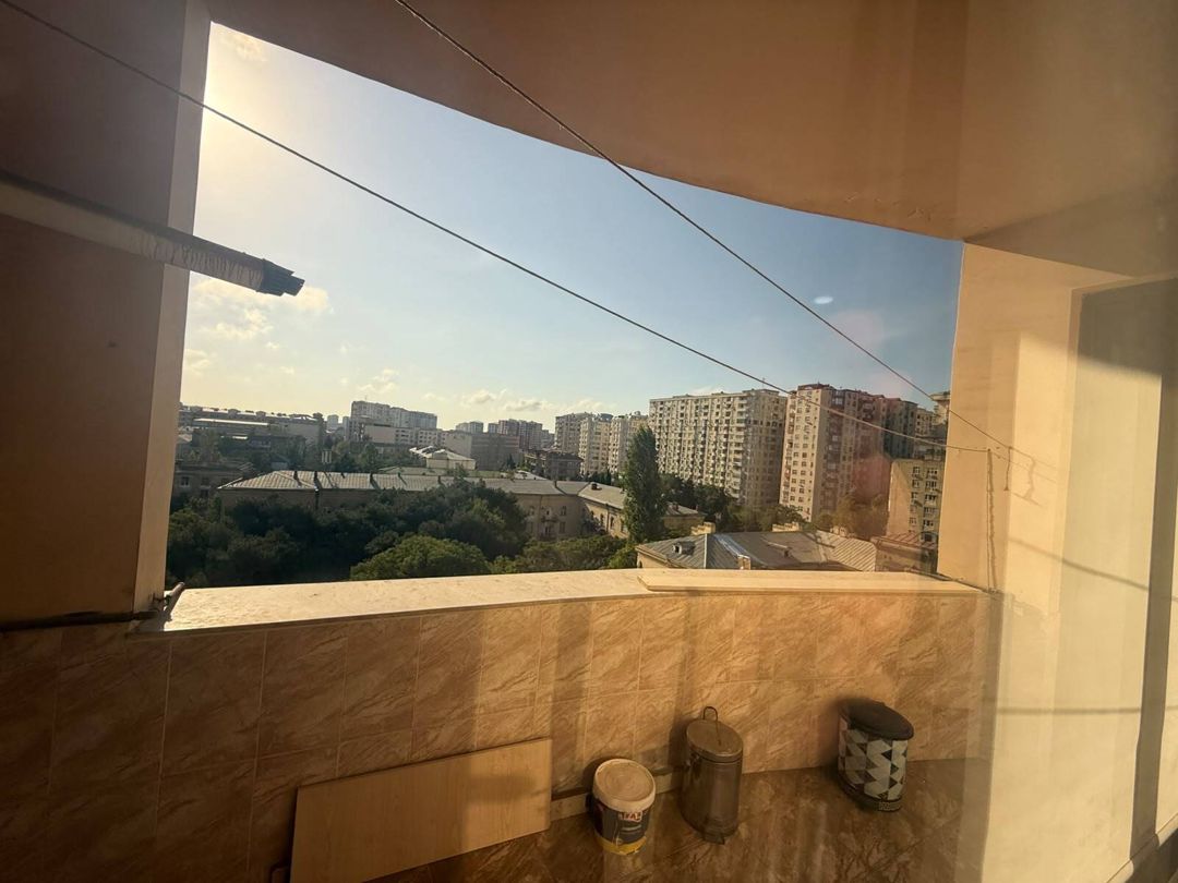 İcarəyə verilir 3 otaqlı köhnə tikili 130 m² — Mənzil, Bakı (10)