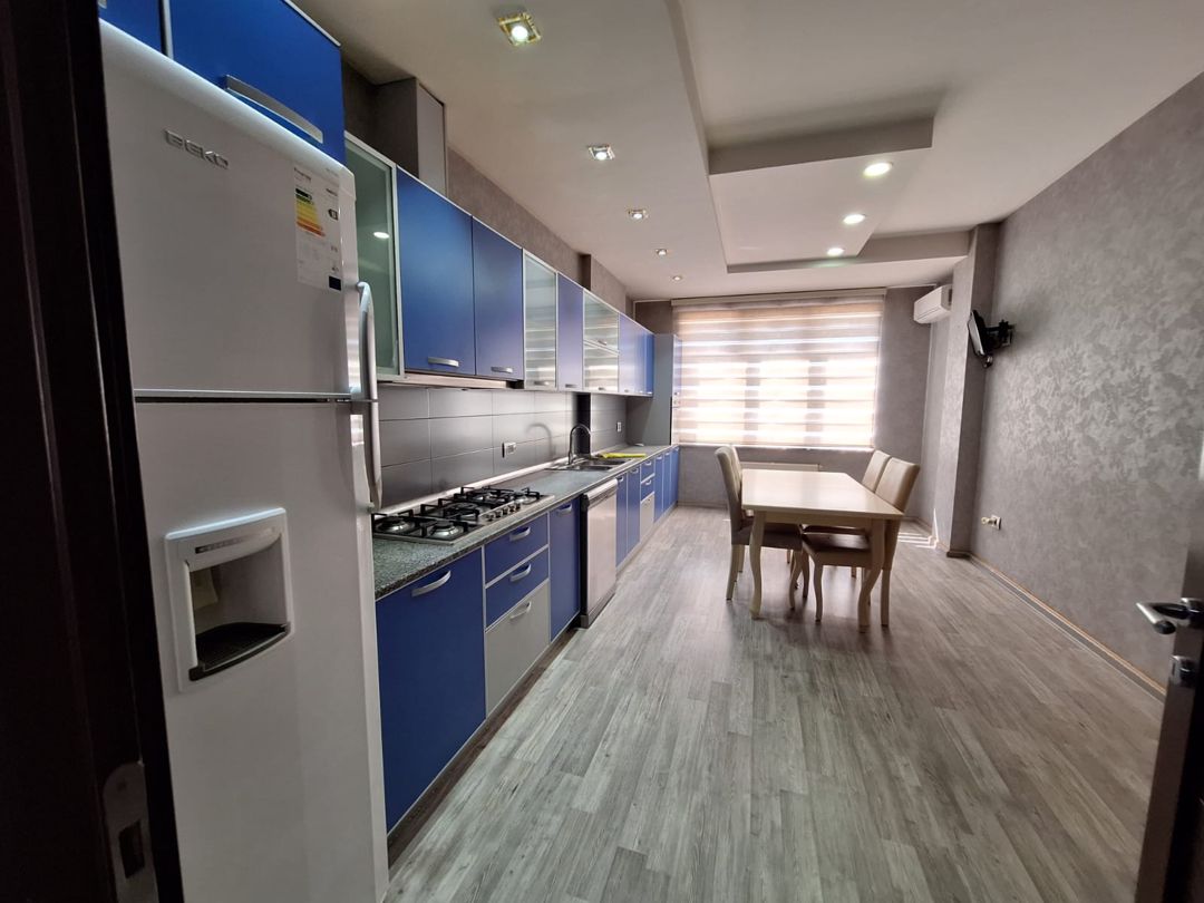 Satış: 4 otaqlı Yeni tikili, 205 m², Xətai rayonu — Mənzil, Bakı (7)