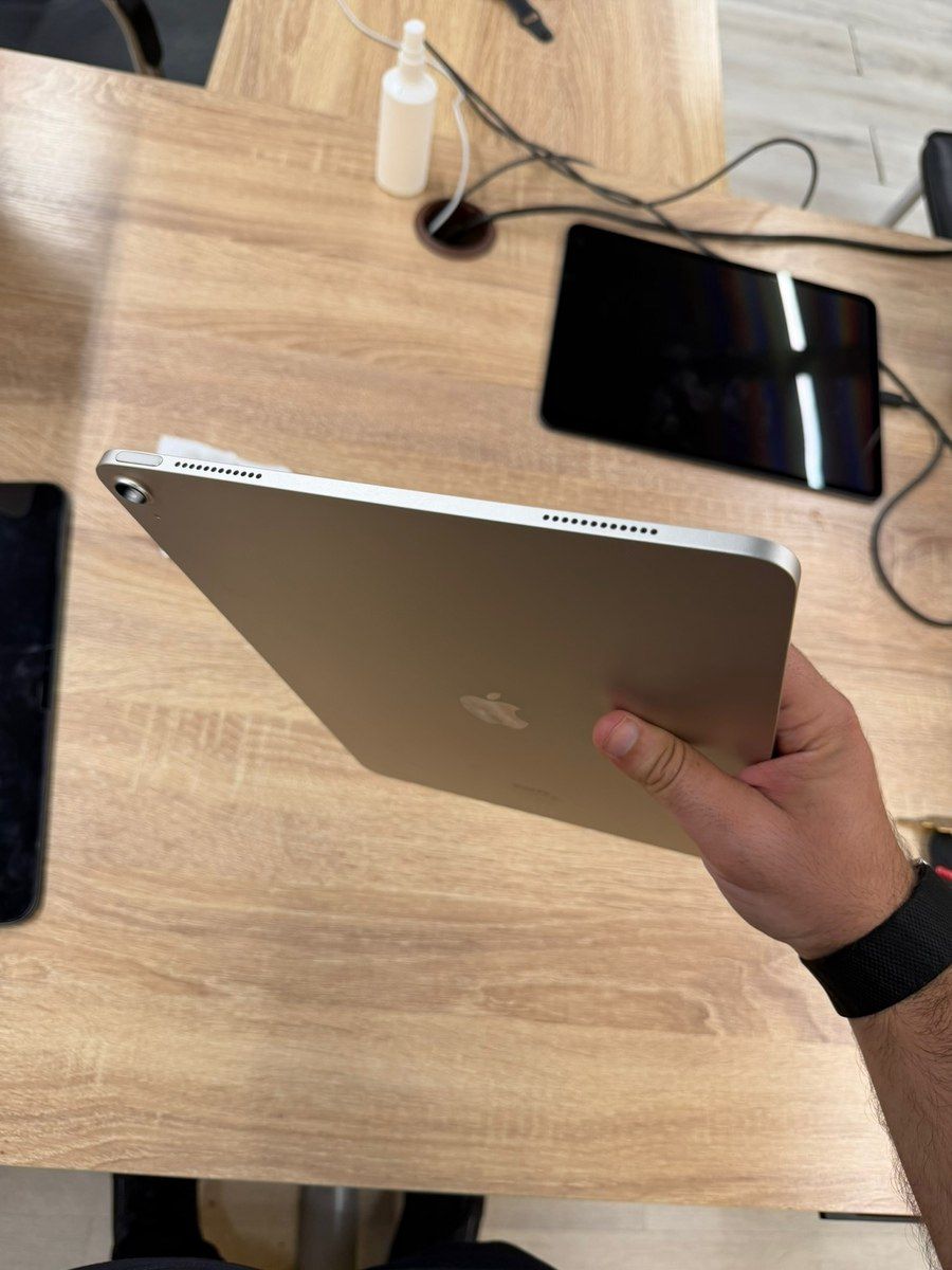 Apple İPad Air 13 İnch M2 Starlight 128GB — Planshetlər, Bakı (4)