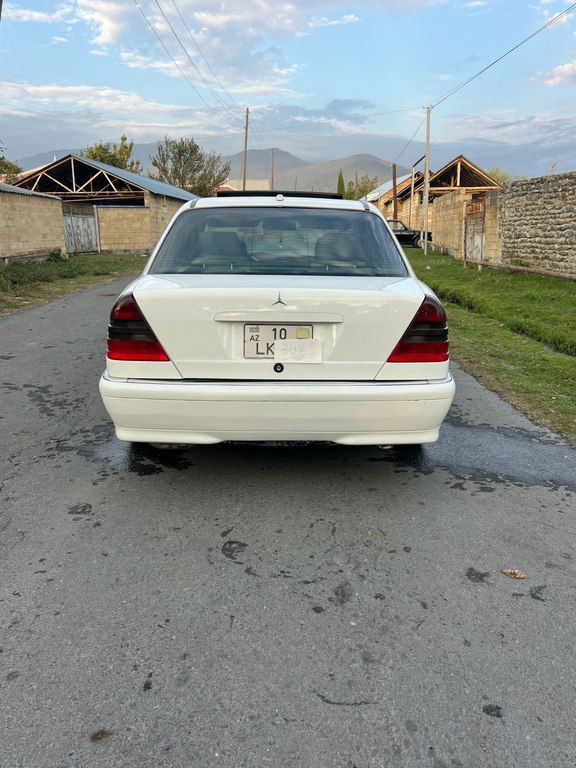 Mercedes C 280, 2.8 L, 2000 il, 300 000 km — Avtomobillər, Balakən (10)