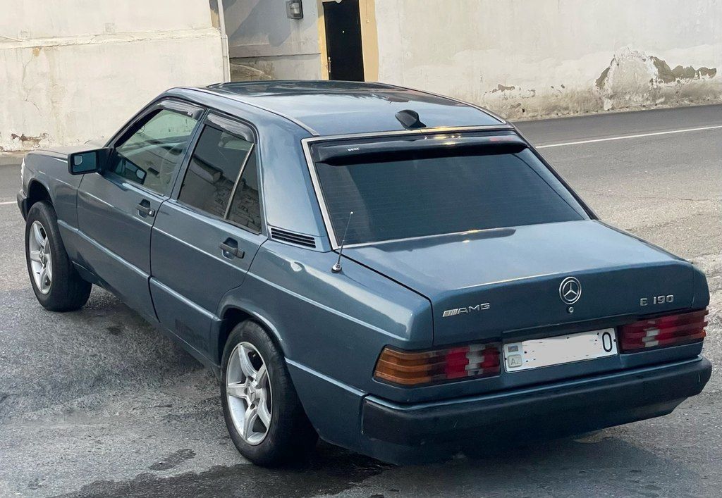 Mercedes 190, 2.0 L, 1991 il, 285 400 km — Avtomobillər, Bakı (3)