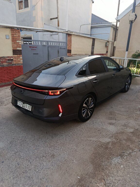 Changan Qiyuan A05, 1.5 L, 9.07 kWh, 2025 il, 15 500 km 77-QJ-711 — Avtomobillər, Bakı (9)