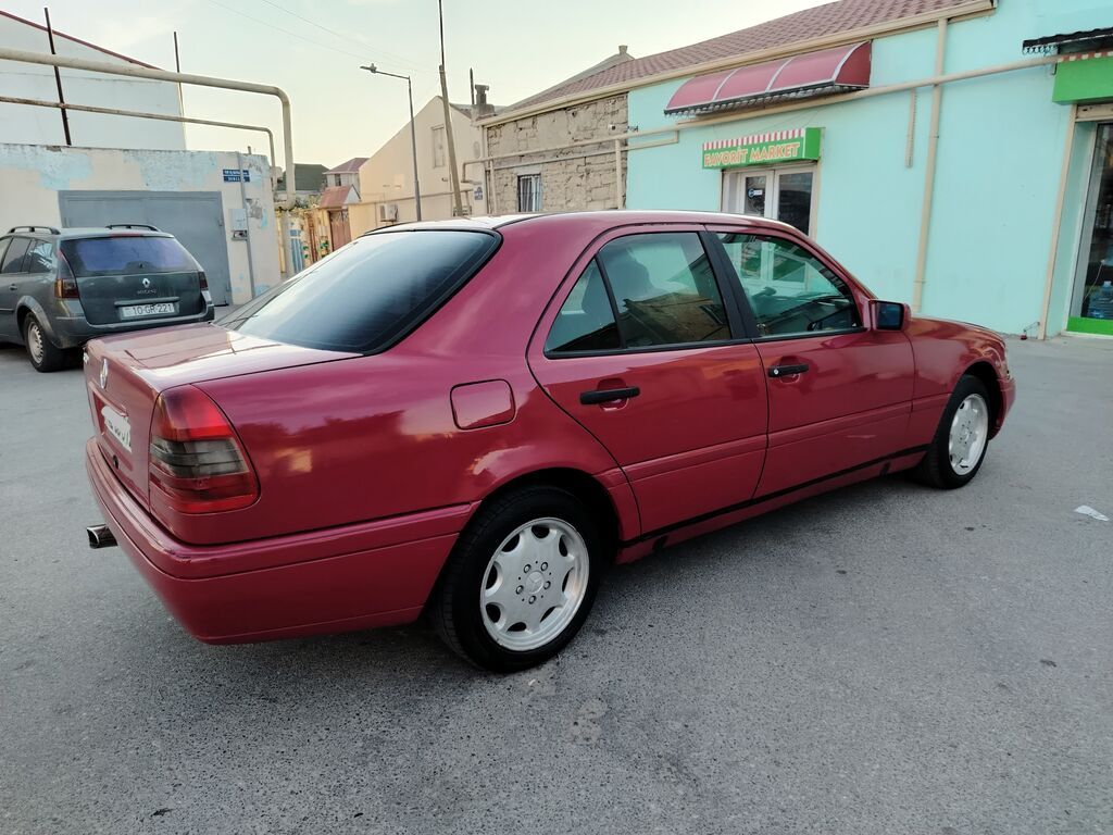 Mercedes-Benz C-Class: 1.8 l 1995 il Sedan — Avtomobillər, Digah (2)