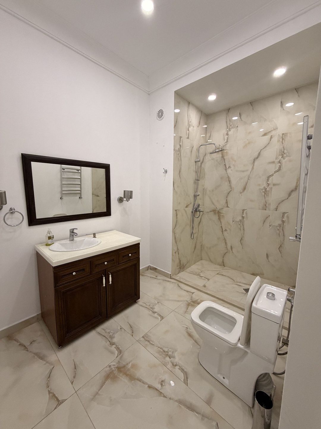 Satılır 6 otaqlı həyət evi/bağ evi 380 m² — Ev, villa, Bakı (7)
