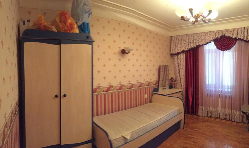 Satılır 6 otaqlı köhnə tikili 170 m² — Mənzil, Bakı (4)