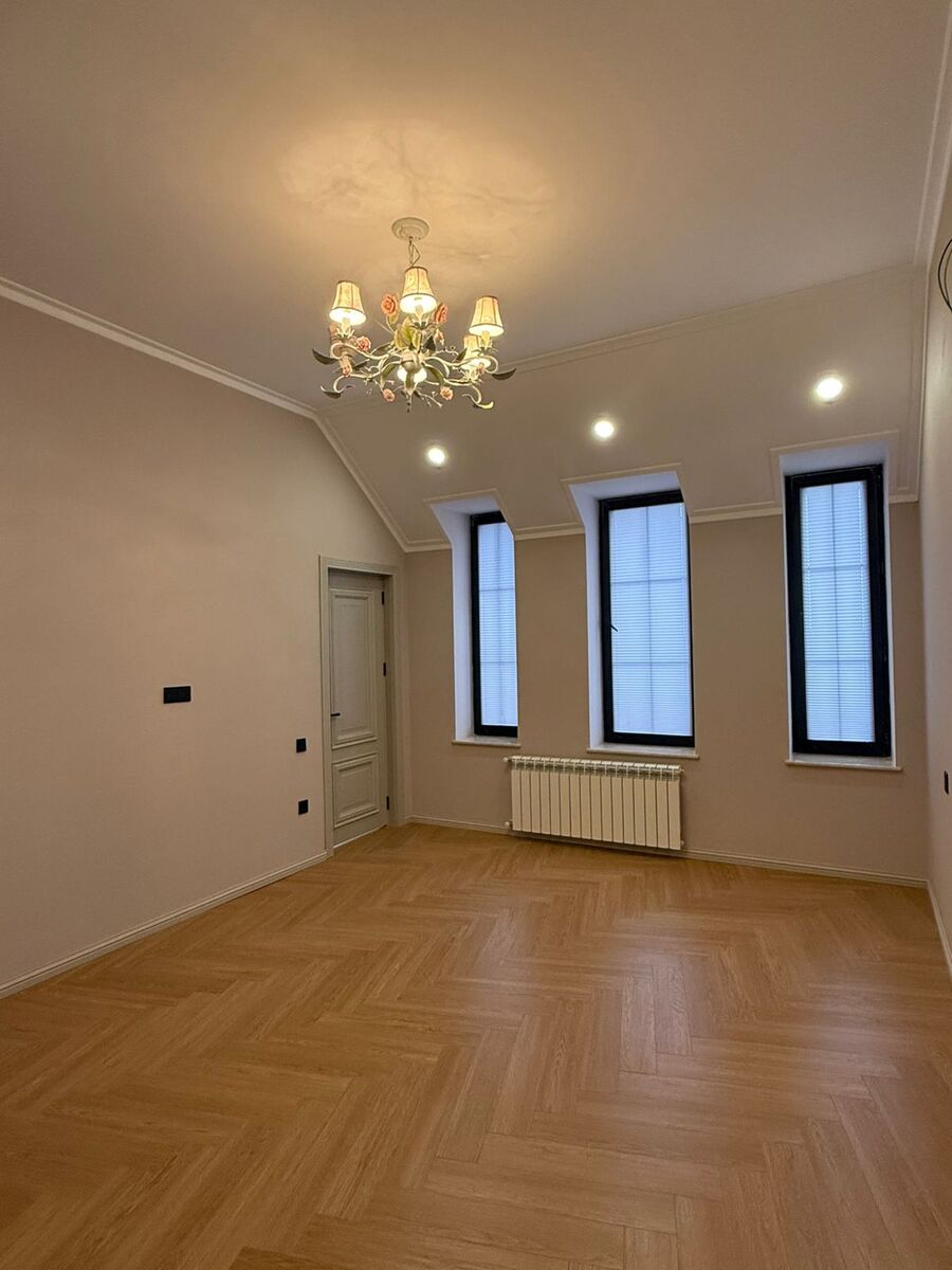 Satılır 5 otaqlı həyət evi/bağ evi 220 m² — Ev, villa, Bakı (10)