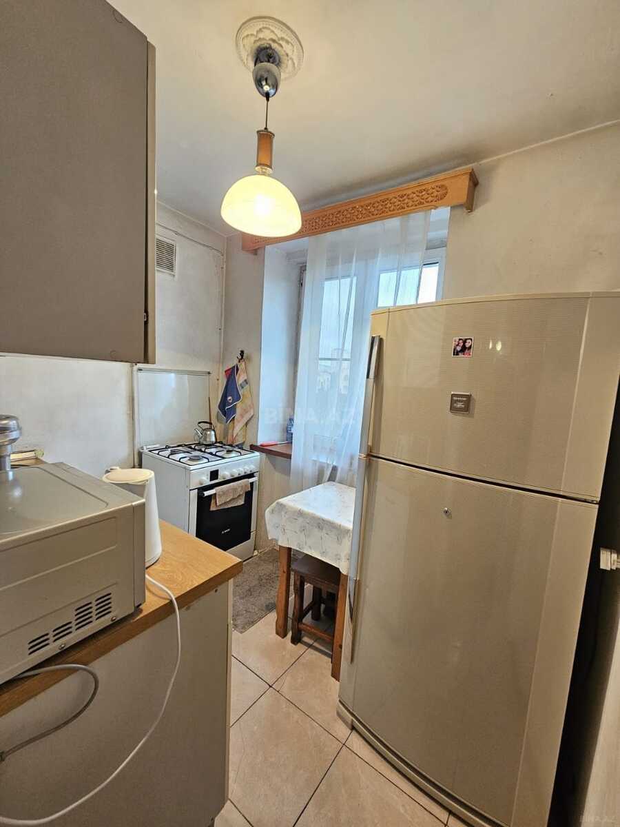 Satılır 2 otaqlı köhnə tikili 55 m² — Mənzil, Bakı (7)