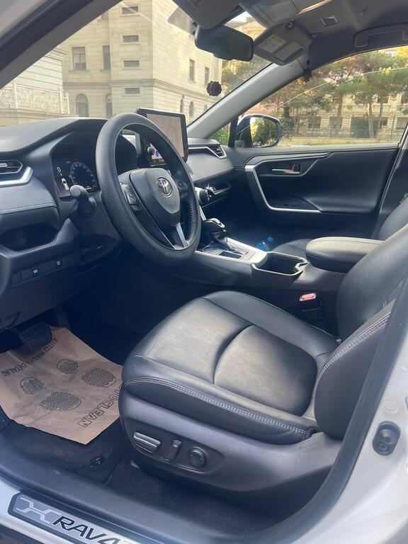 Toyota RAV4, 2.5 L, 2023 il, 44 000 km — Avtomobillər, Bakı (11)