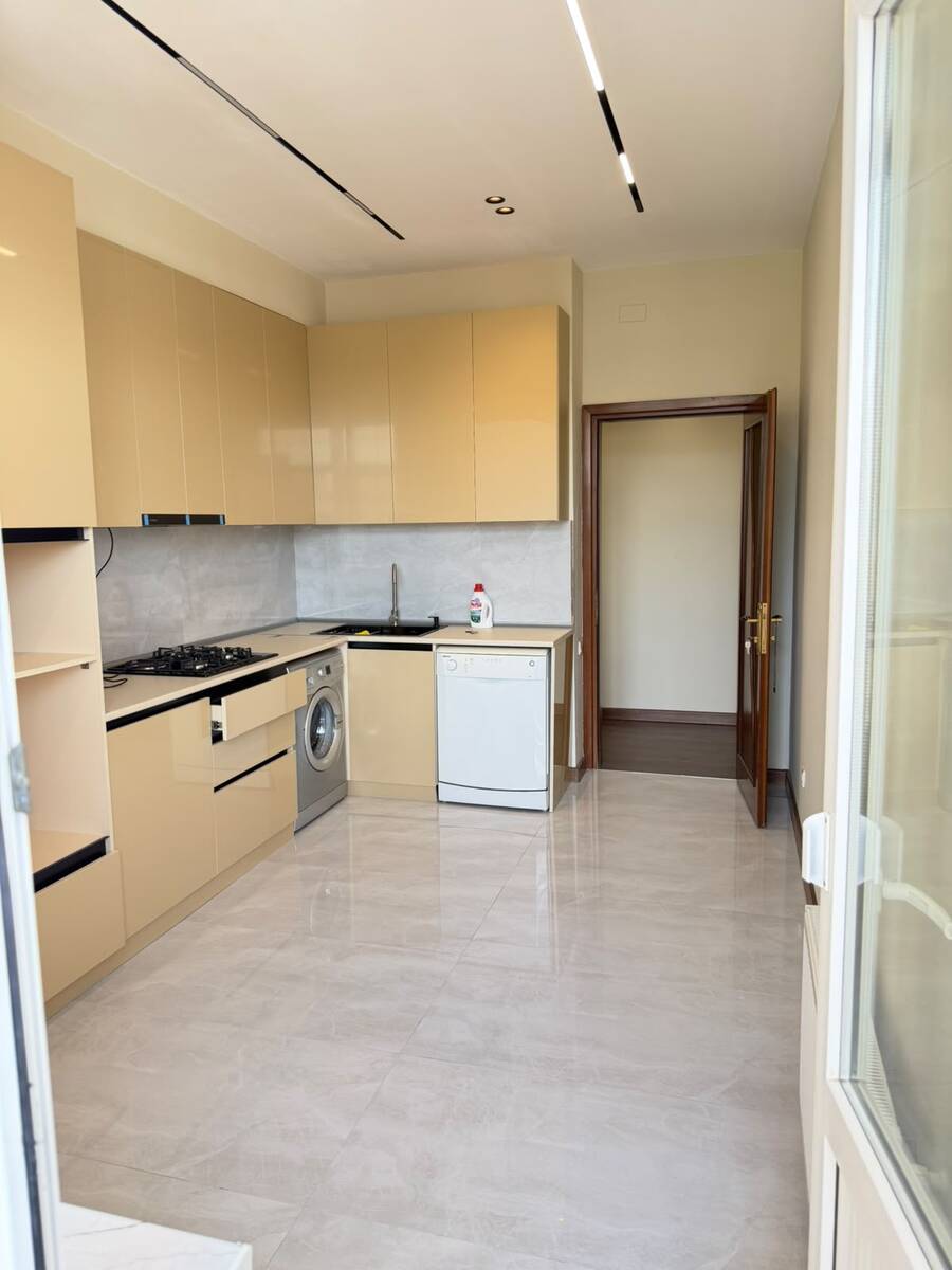 Satılır 3 otaqlı yeni tikili 120 m² — Mənzil, Bakı (9)