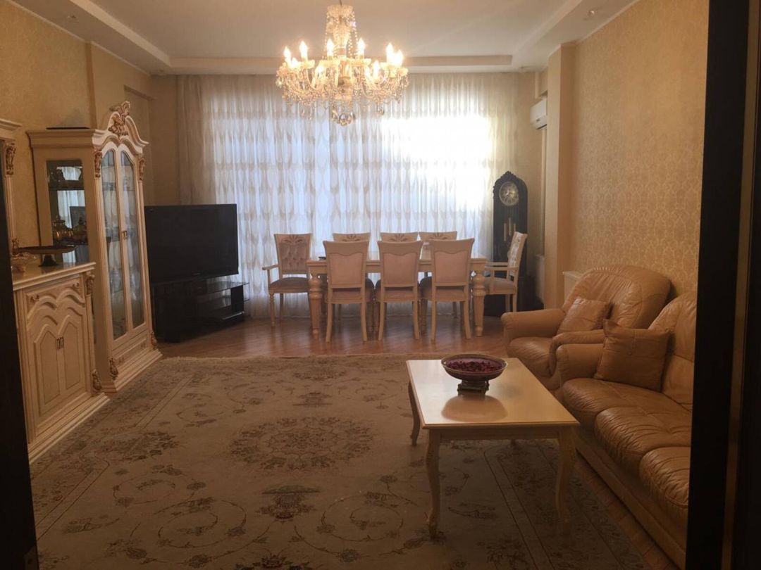 Satılır 3 otaqlı yeni tikili 150 m² — Mənzil, Bakı (2)