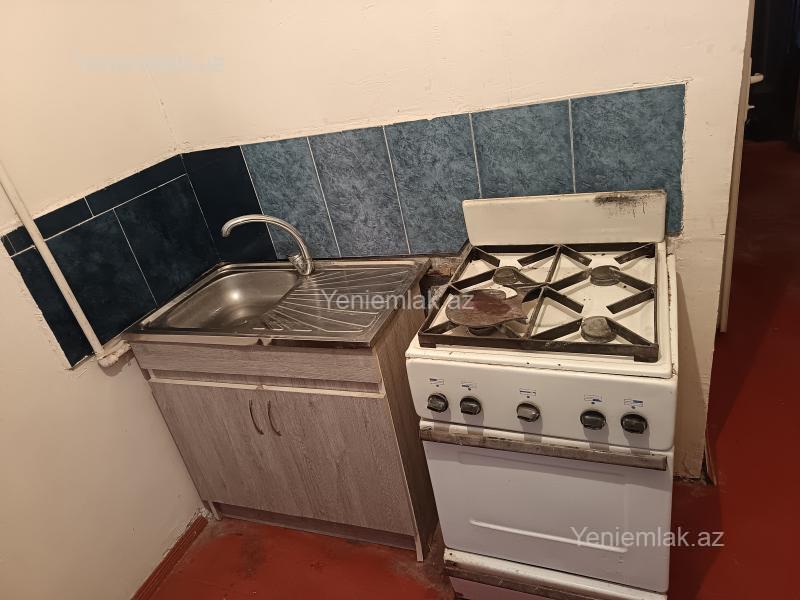 Satılır 1 otaqlı Bina evi menzil (Köhnə tikili), 32 m², 8-ci mikrorayon — Mənzil, Sumqayıt (6)