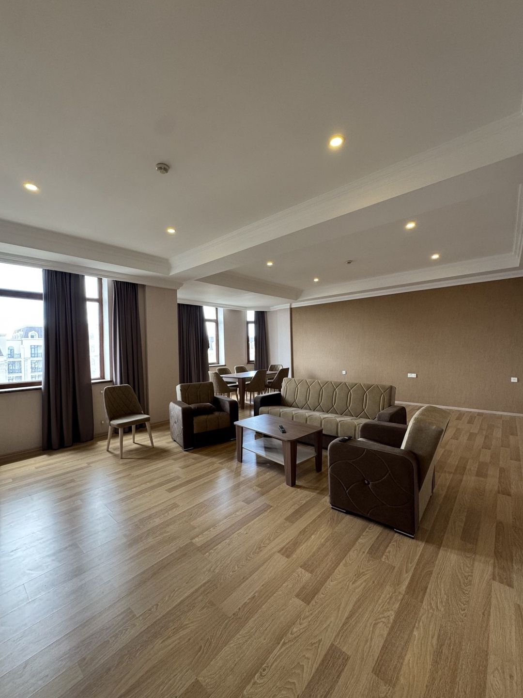 İcarəyə verilir 3 otaqlı yeni tikili 175 m² — Mənzil, Bakı (3)