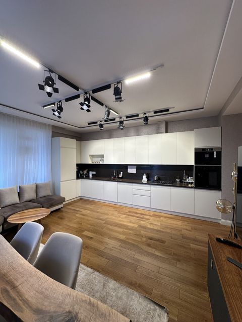 Satılır 4 otaqlı yeni tikili 159 m² — Bakı