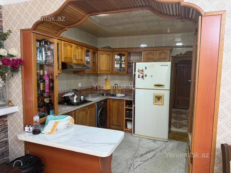 Satılır 4 otaqlı Bina evi menzil (Köhnə tikili), 100 m², Sabunçu rayonu — Mənzil, Bakı (2)