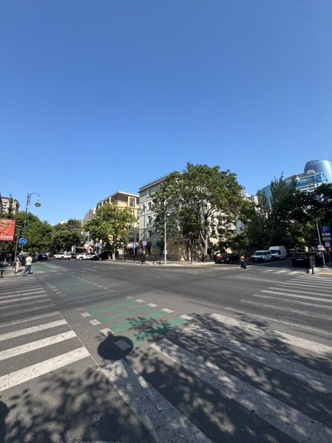 Ticarət Mənzili, 500 m², Nizami küçəsi — Bakı