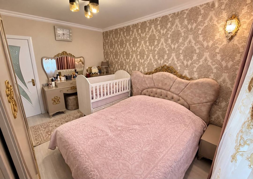 Satılır 5 otaqlı köhnə tikili 130 m² — Mənzil, Bakı (5)