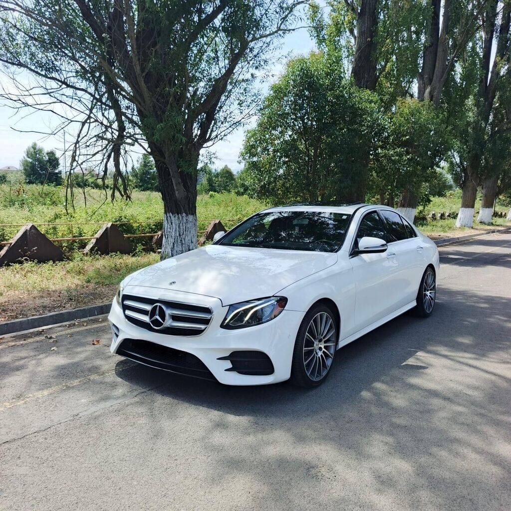 Mercedes-Benz E 300: 2 l 2018 il Sedan — Avtomobillər, Lənkəran
