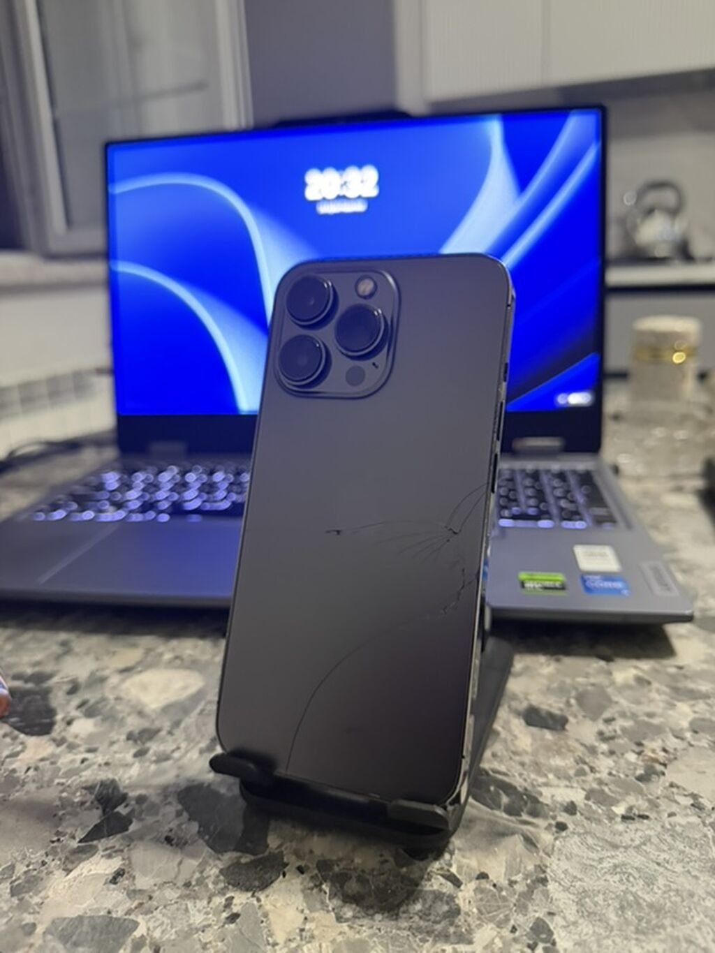 IPhone 13 Pro, Graphite, Qırıq — Apple iPhone, Gəncə (2)