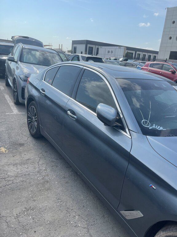 BMW 530, 2.0 L, 2017 il, 105 000 km — Avtomobillər, Bakı (2)