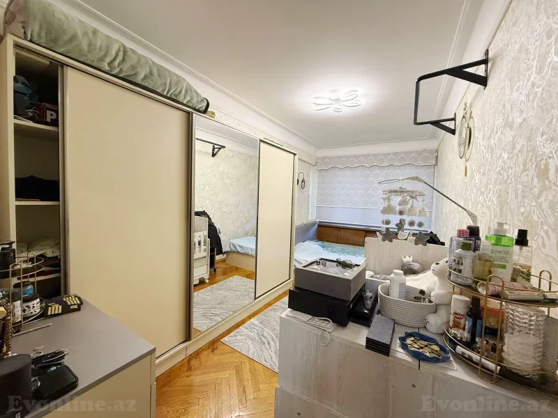 Satılır 3 otaqlı Mənzil Köhnə tikili 70 m² Bakı, Nərimanov r., Gənclik m — Mənzil, Bakı (4)