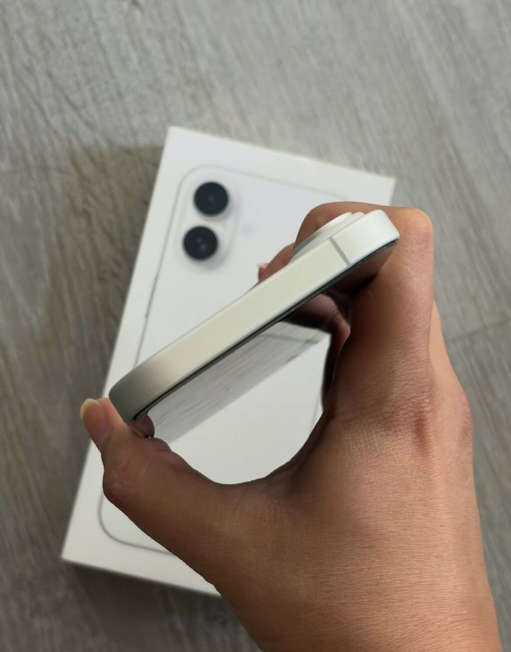 IPhone 16, 128 GB, Ağ, Zəmanət, Barmaq izi, Simsiz şarj — Apple iPhone, Bakı (5)