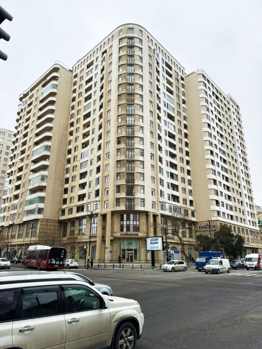 Satılır 2 otaqlı yeni tikili 110 m² — Mənzil, Bakı