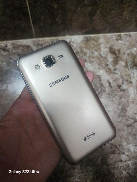 Samsung Galaxy J5, 8 GB, rəng - Qızılı, İki sim kartlı — Bakı