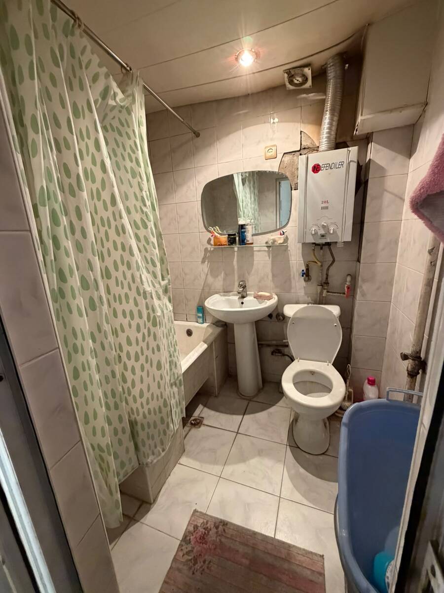 Satılır 3 otaqlı köhnə tikili 62 m² — Mənzil, Bakı (8)