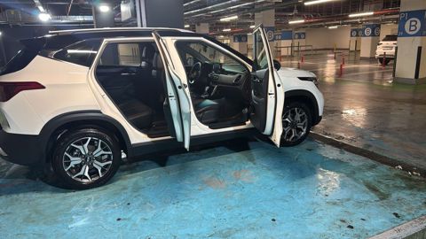 Kia Seltos – şəhər və uzun yol üçün komfortlu və geniş krossover — Bakı
