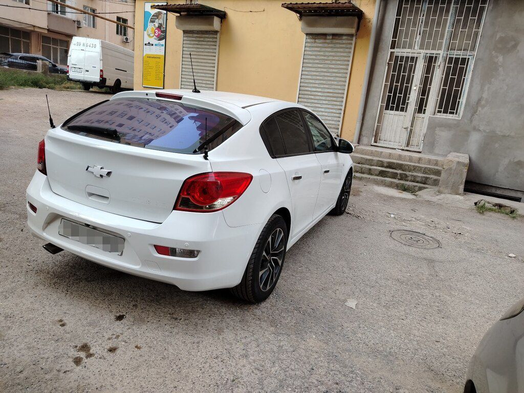 Chevrolet Cruze, 1.8 L, 2011 il, 313 000 km 77-FG-392 — Avtomobillər, Bakı (10)