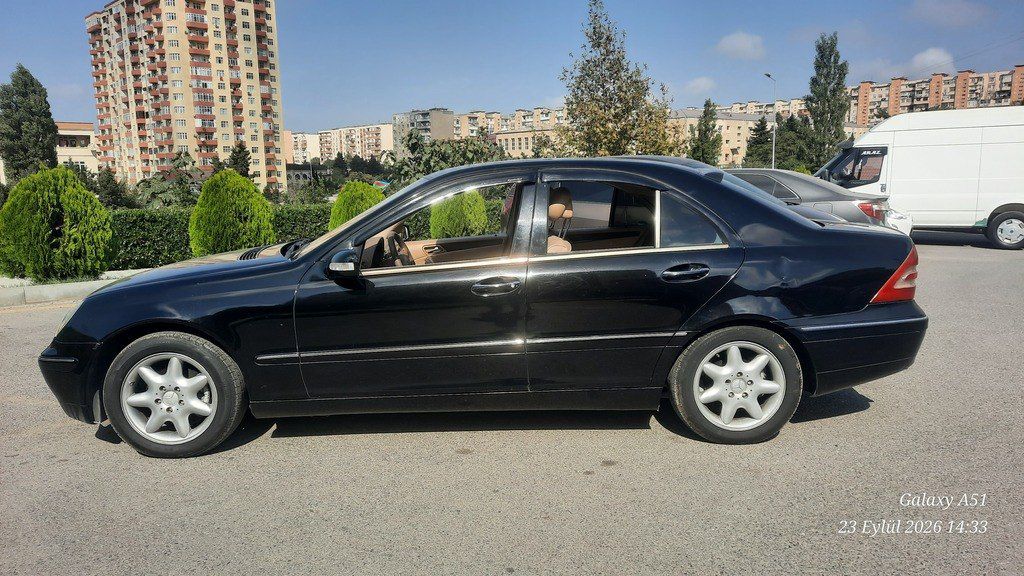 Mercedes C 240, 2.6 L, 2002 il, 515 804 km 99-KS-823 — Avtomobillər, Bakı (3)