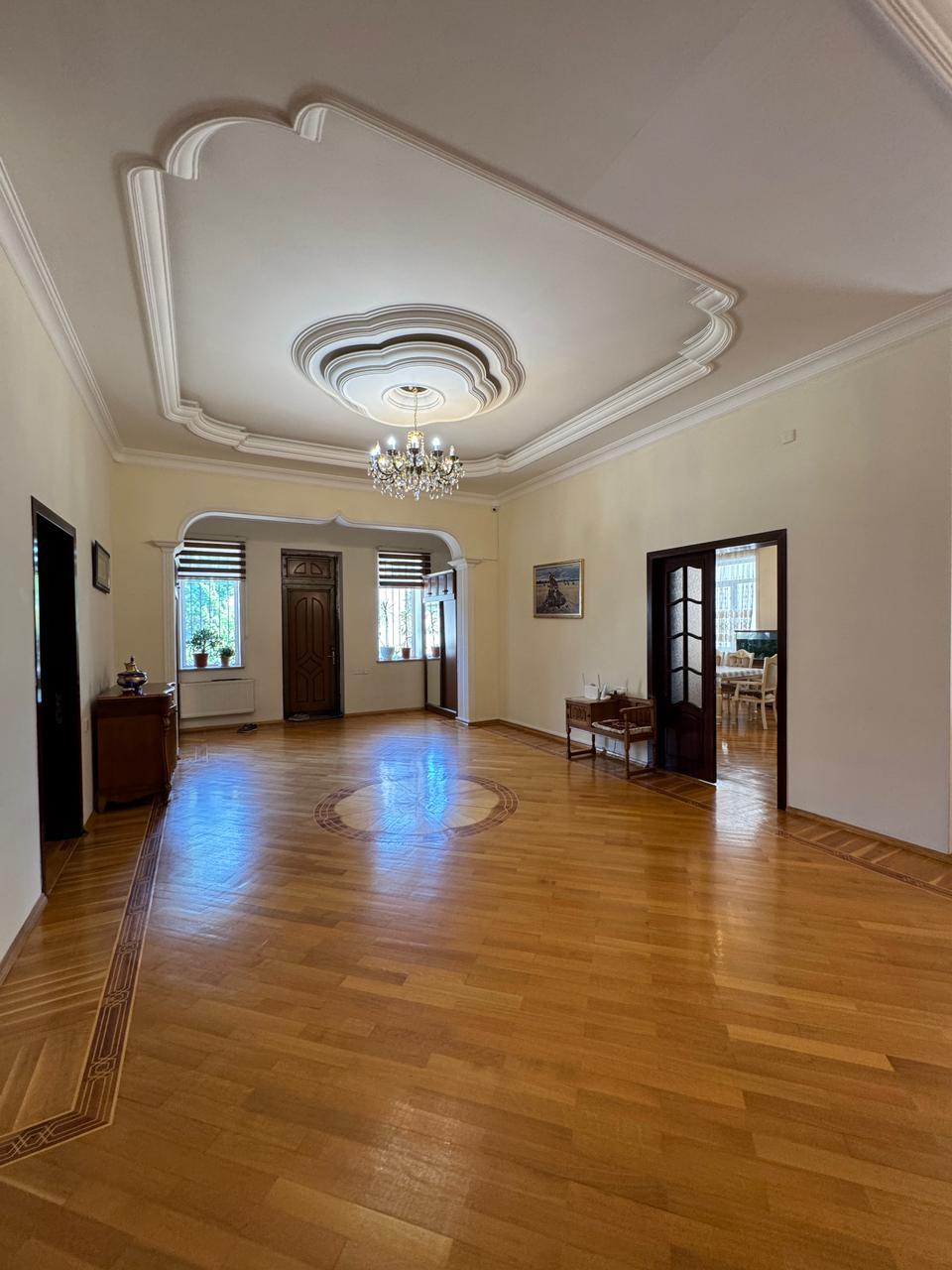 9 otaqlı ev, 600 m², Azadlıq prospekti — Ev, villa, Bakı (11)