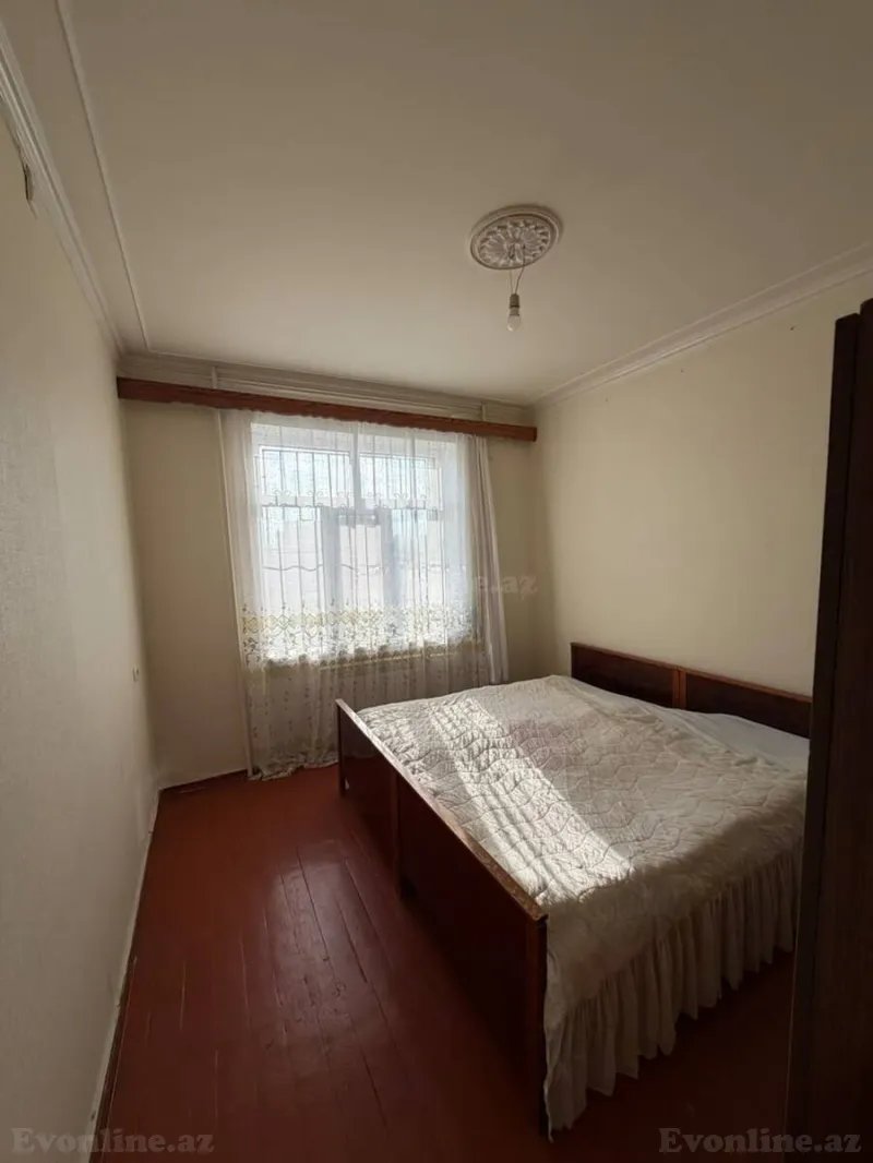 Satılır 2 otaqlı Mənzil Köhnə tikili 70 m² Bakı, Nizami r., Xalqlar Dostluğu m — Mənzil, Bakı (4)