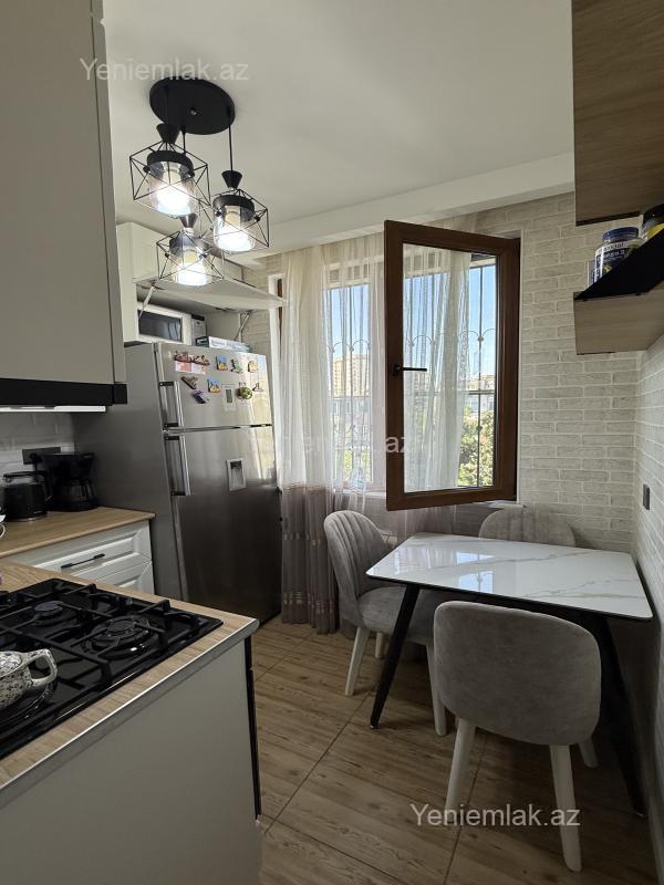 Satılır 2 otaqlı Bina evi menzil (Köhnə tikili), 50 m², Binəqədi rayonu — Mənzil, Bakı (7)