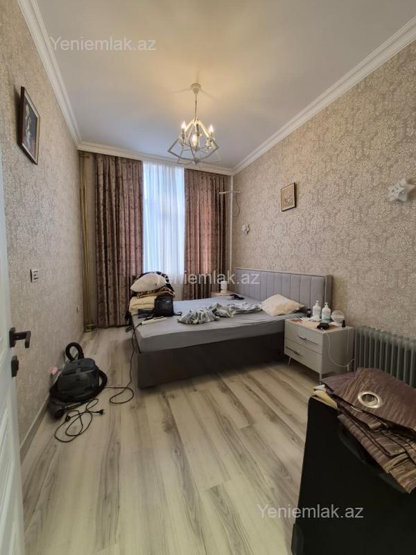 Satılır 2 otaqlı Bina evi menzil (Köhnə tikili), 63 m², Yasamal rayonu — Mənzil, Bakı (6)