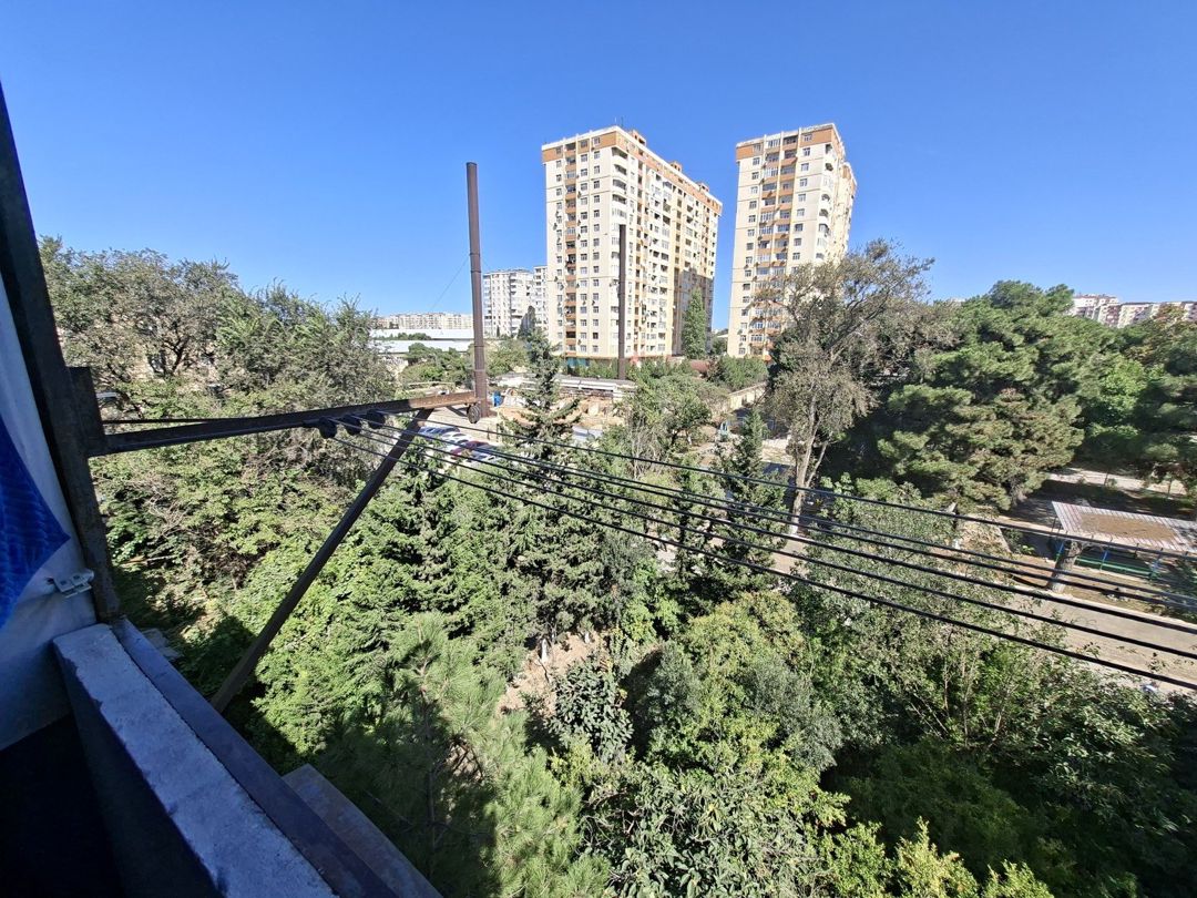 Satılır 3 otaqlı köhnə tikili 96 m² — Mənzil, Bakı (10)