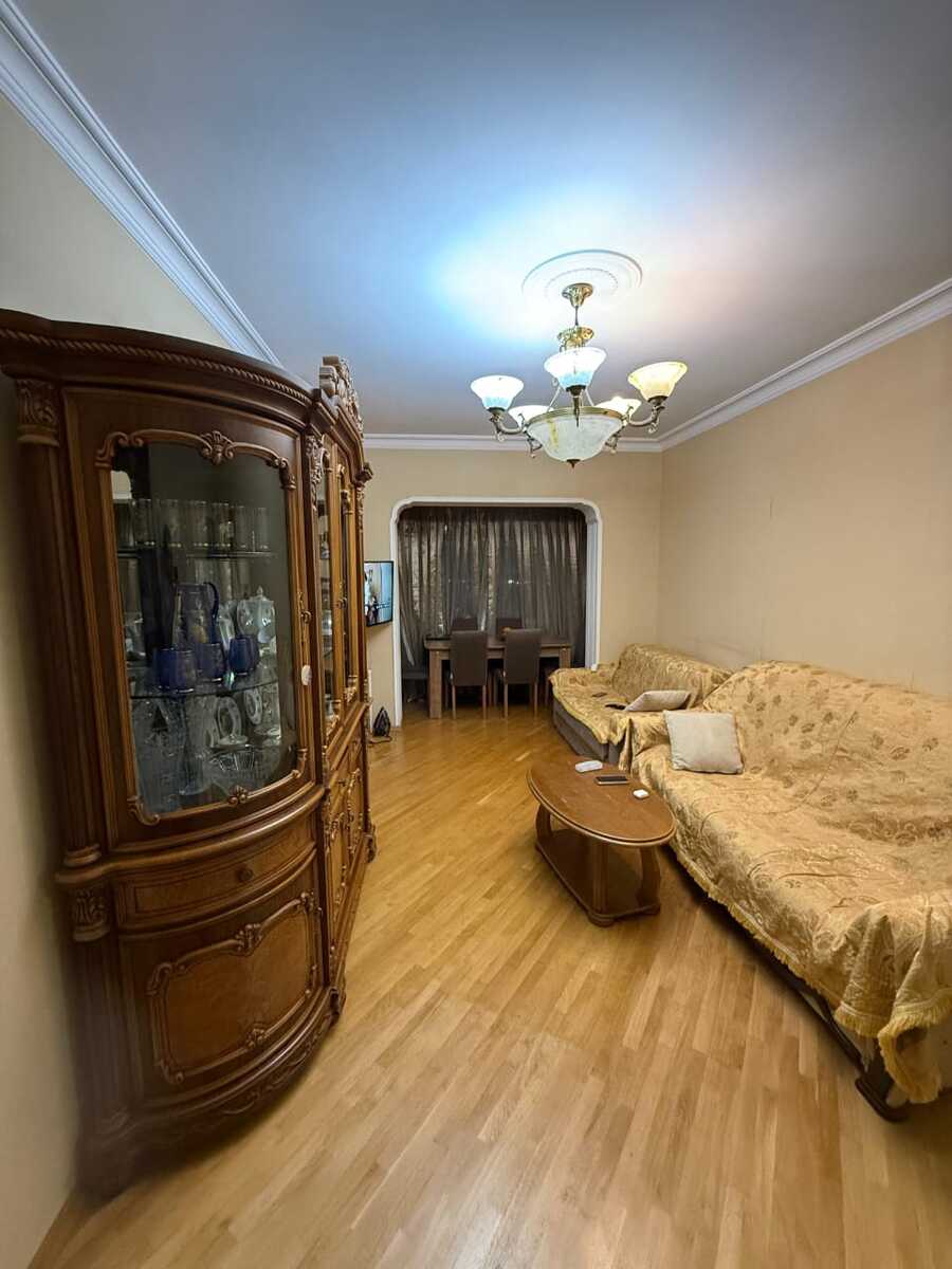 Satılır 4 otaqlı köhnə tikili 105 m² — Mənzil, Bakı (4)