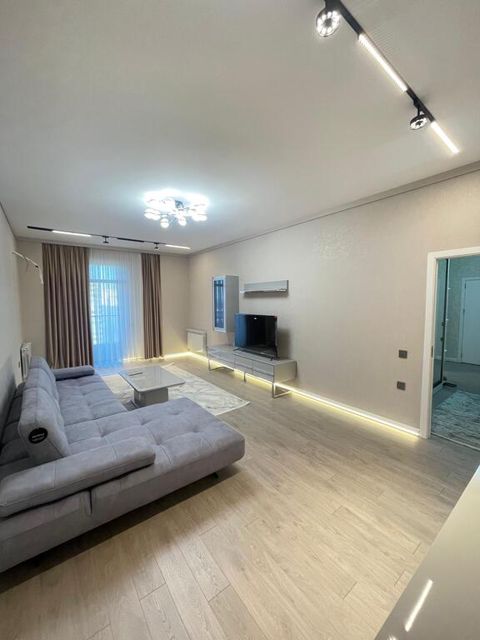 İcarəyə verilir 2 otaqlı yeni tikili 100 m² — Bakı