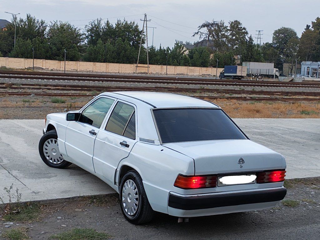 Mercedes 190, 2.0 L, 1991 il, 214 518 km — Avtomobillər, Bərdə (7)