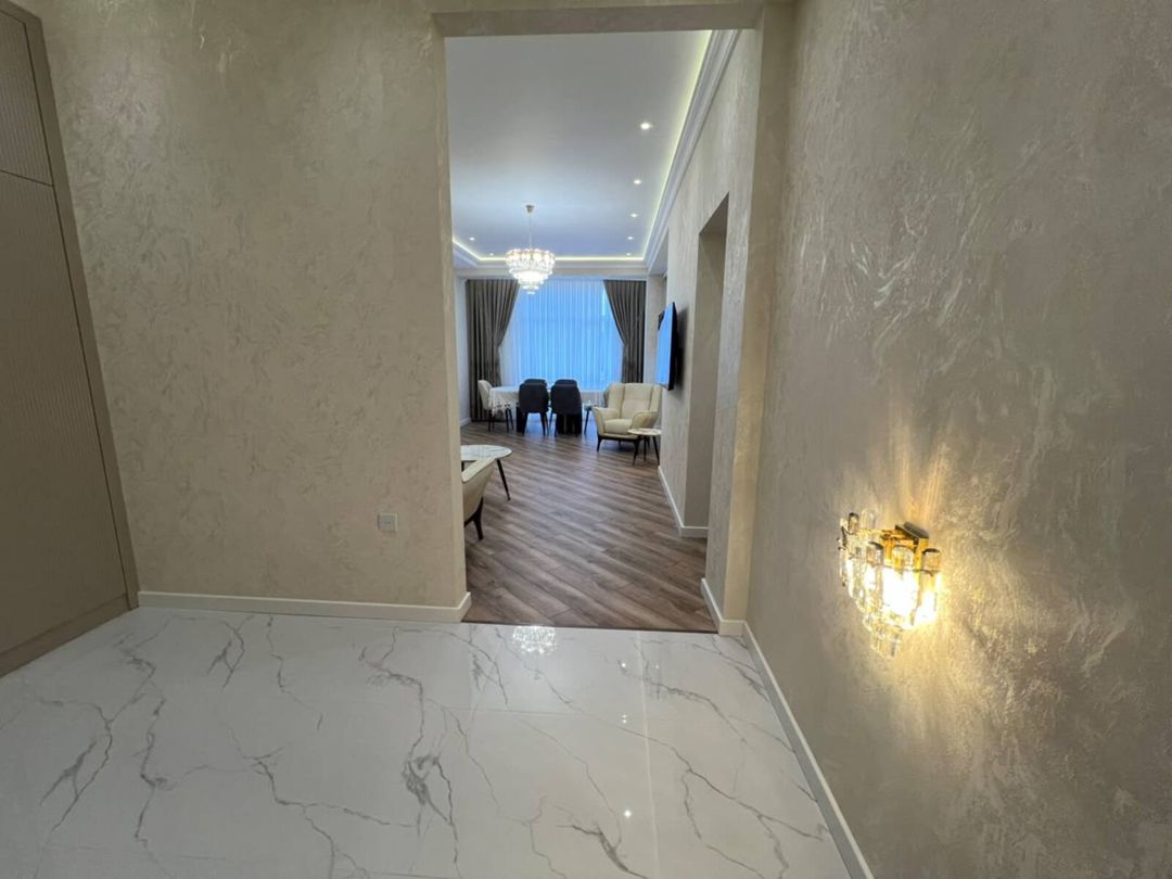 İcarəyə verilir 3 otaqlı yeni tikili 110 m² — Mənzil, Bakı (11)