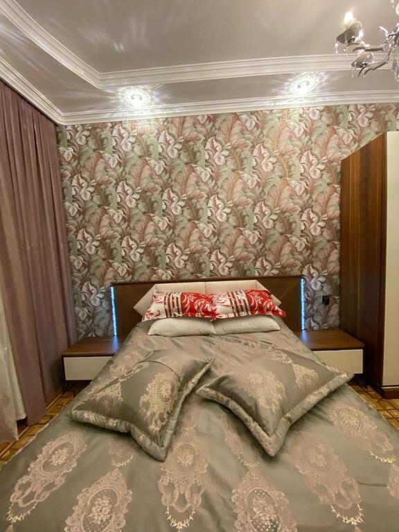 İcarəyə verilir 4 otaqlı köhnə tikili 120 m² — Mənzil, Bakı (3)