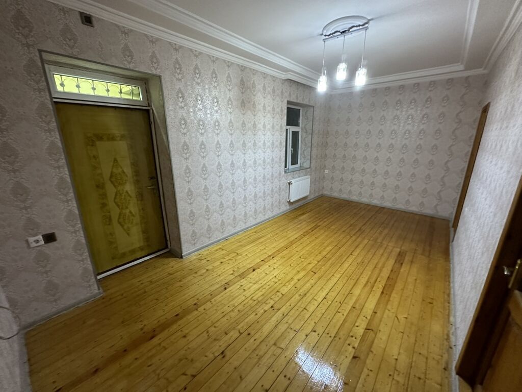 Binəqədi qəsəbəsində 3 otaqlı həyət evi satılır Əla yerləşmə — Ev, villa, Quba (6)