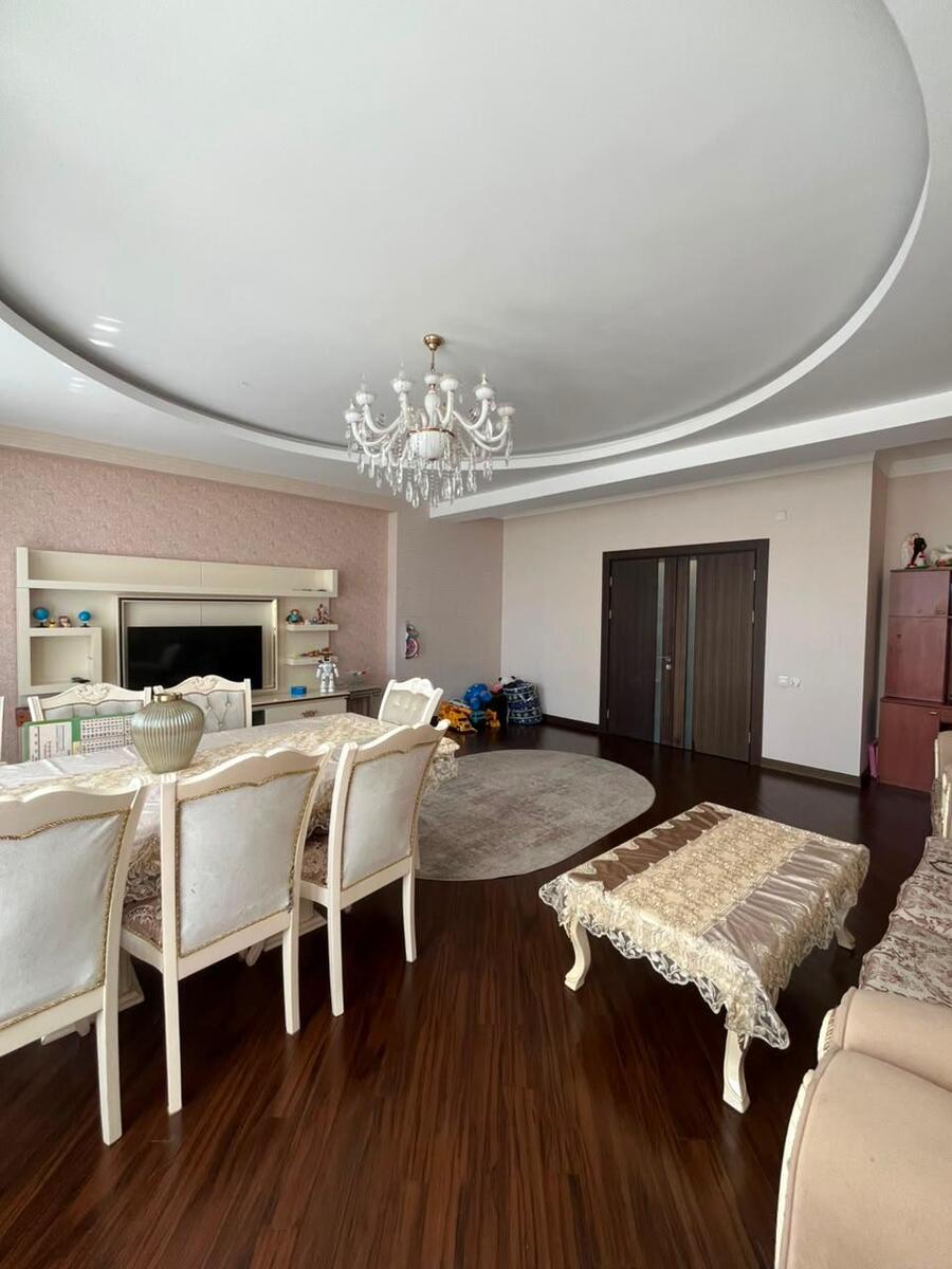 Satılır 3 otaqlı yeni tikili 135 m² — Mənzil, Bakı (5)
