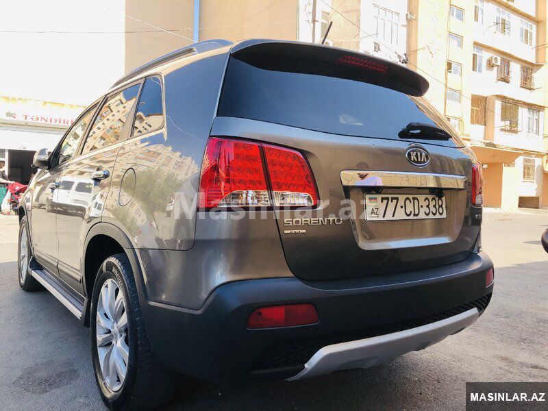 Kia Sorento, 2011 il 77-CD-338 — Avtomobillər, Bakı (2)