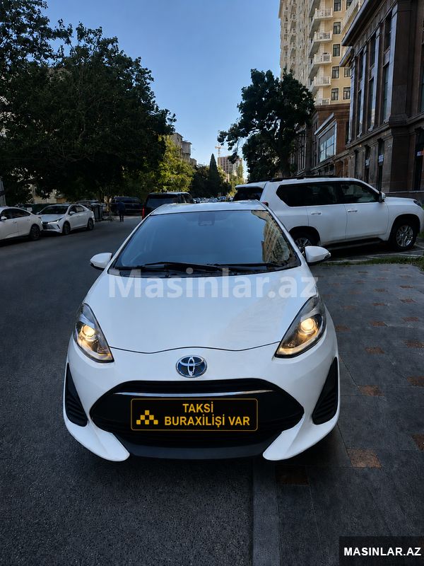 Toyota Aqua, 2018 il — Avtomobillər, Bakı (10)