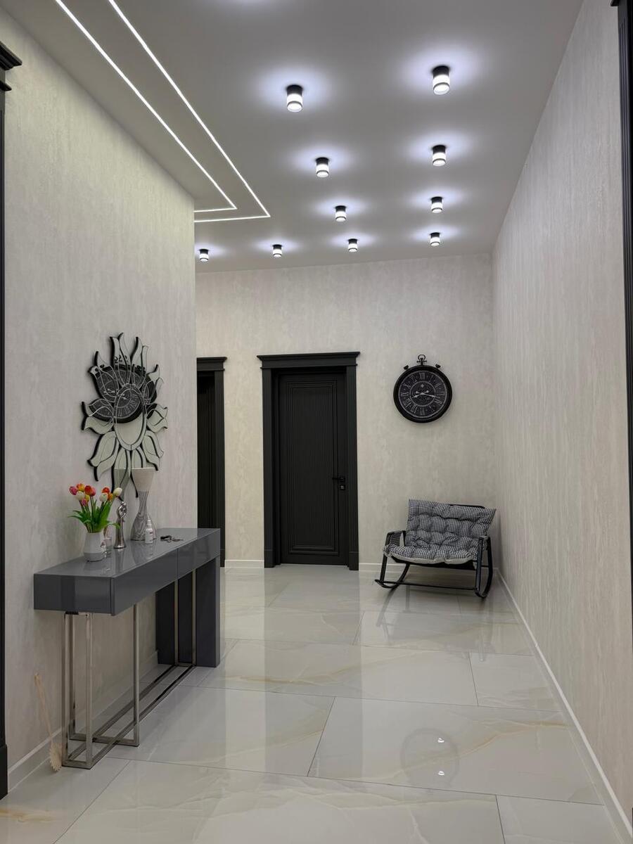 Satılır 6 otaqlı həyət evi/bağ evi 280 m² — Ev, villa, Bakı (12)
