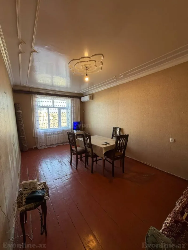 Satılır 2 otaqlı Mənzil Köhnə tikili 70 m² Bakı, Nizami r., Xalqlar Dostluğu m — Mənzil, Bakı (3)