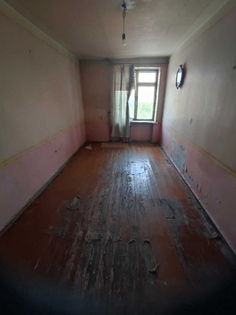 Satılır 2 otaqlı köhnə tikili 50 m² — Bakı