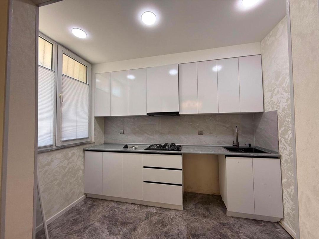 Satılır 2 otaqlı köhnə tikili 55 m² — Mənzil, Bakı (6)